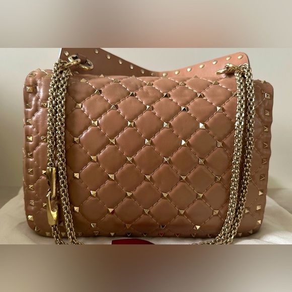 Valentino Garavani Medium Nappa Rockstud Spike Shoulder Bag - Picture 3 of 16